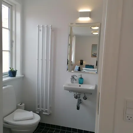 Femmasteren Hotel&hostel 3* Marstal