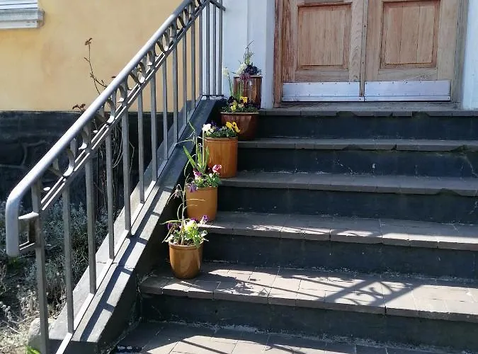 Femmasteren Hotel & Hostel Hotell 3*