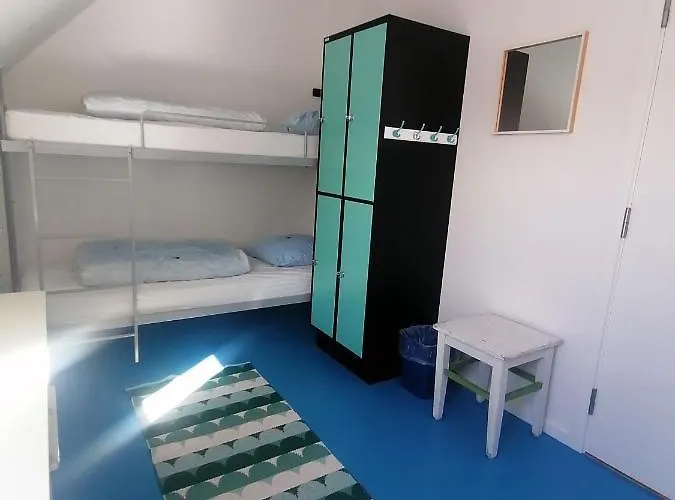 Femmasteren Hotel & Hostel 3*