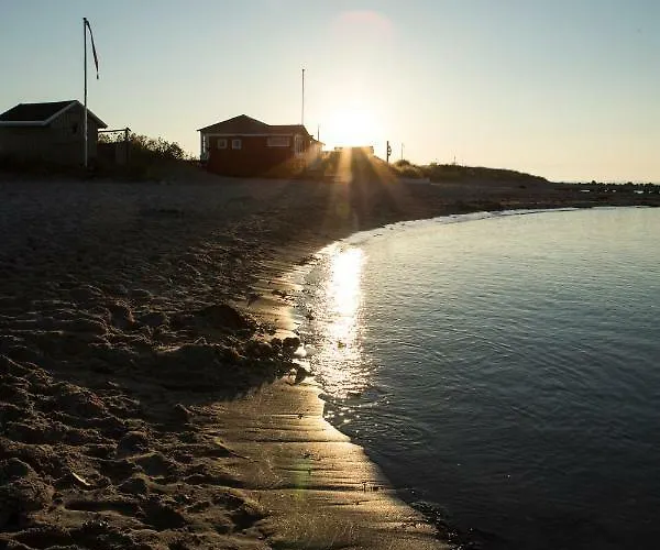 Femmasteren Hotel & Hostel