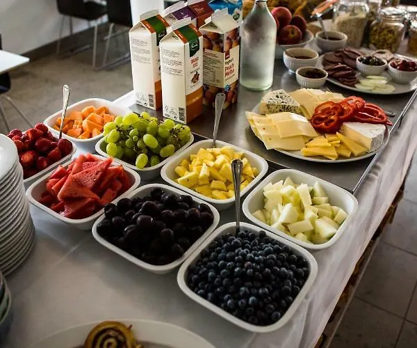 Femmasteren Hotel & Hostel